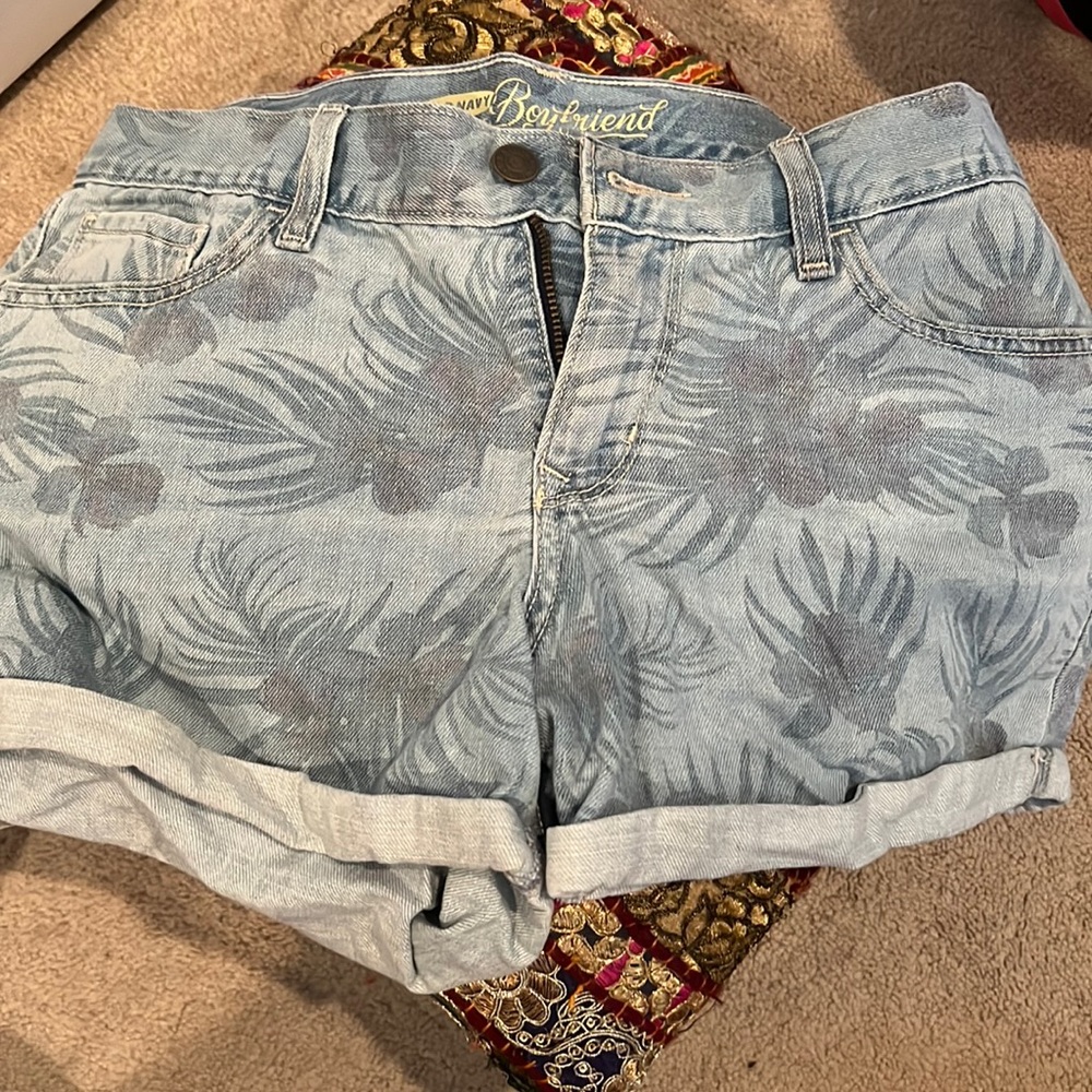 Old Navy Boyfriend Denim Shorts